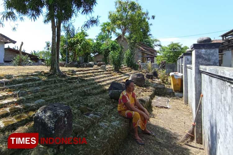 Mitos di Balik Situs Umpak Songo: Gerbang Menuju Dunia Lain